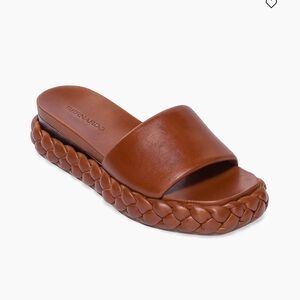 Bernardo Women's Brown Slide Sandals 6.5